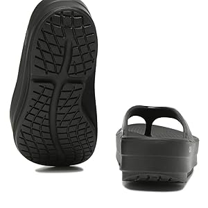 ウーフォス　スポーツサンダル OOmega レディース 黒 24.0 cm　新品 OOFOS サンダル 「追加」「OOFOS/ウーフォス」Oomega レディース